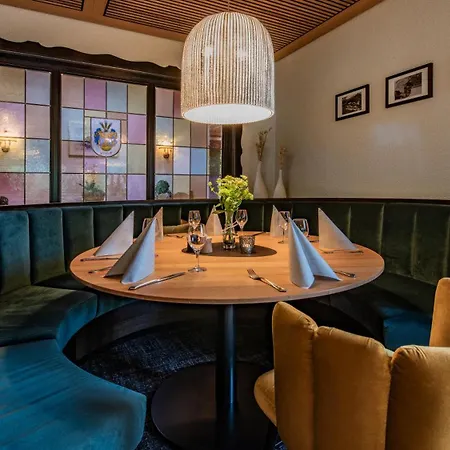 Zur Eiche בוקסטהודה