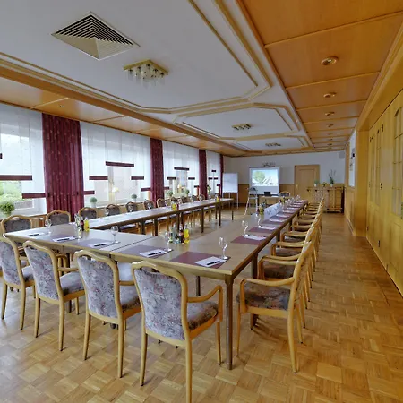 Zur Eiche 3* بوكستيهود