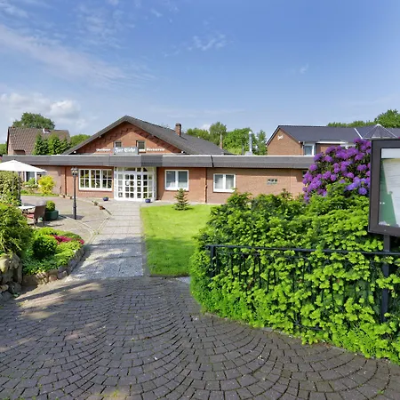 Zur Eiche בוקסטהודה